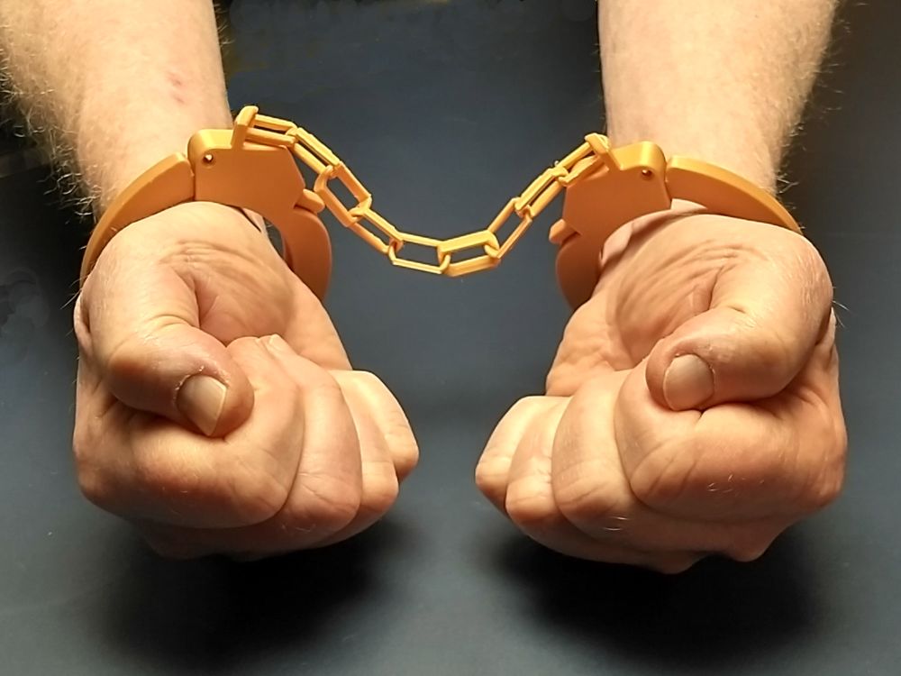 Toy Handcuffs with Key, 3D printed
